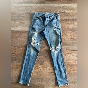 American eagle distressed high rise jeggings